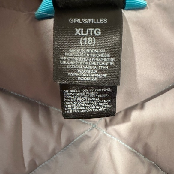 The North Face Blue Kids Puffer Jacket size 18 EUC - Picture 4 of 5